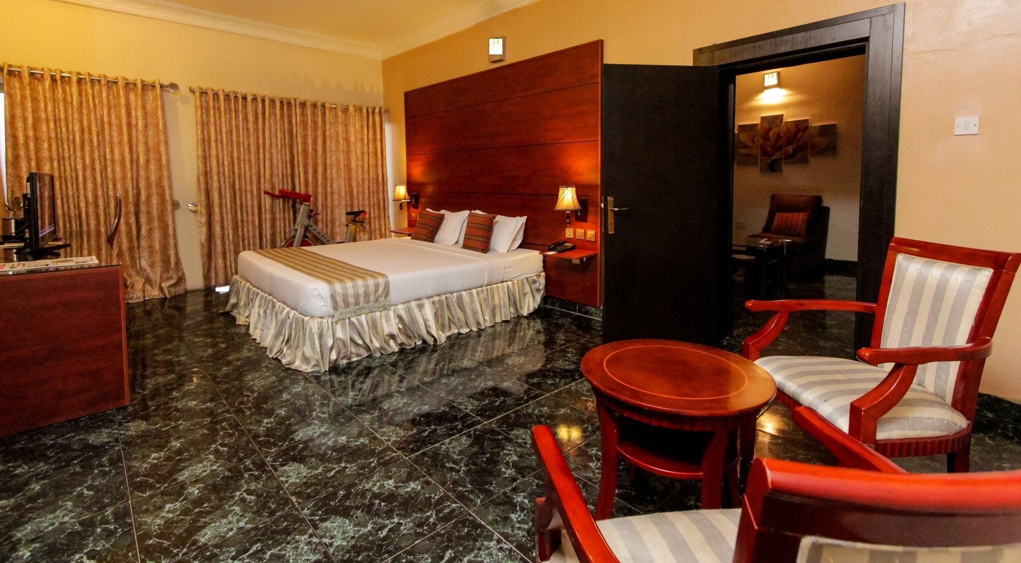 Sunfit - Fitness, Spa, Accommodation Aliayabiagba Dış mekan fotoğraf